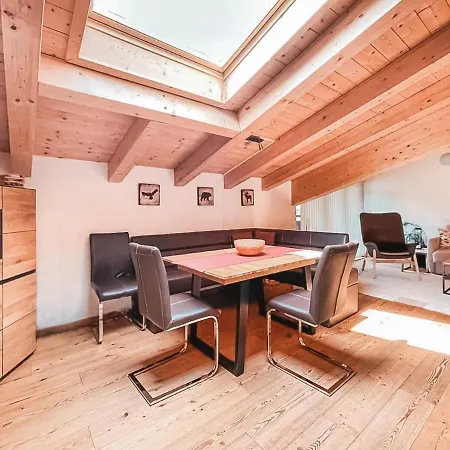 Luna - Relaxation Room, Sauna & Car Park By Alpenluxus Appartements * Seefeld in Tirol